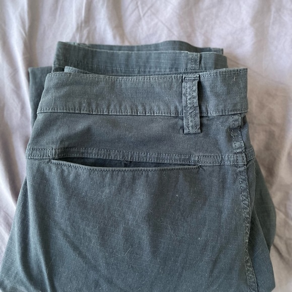 Duluth work pants - Picture 2 of 3